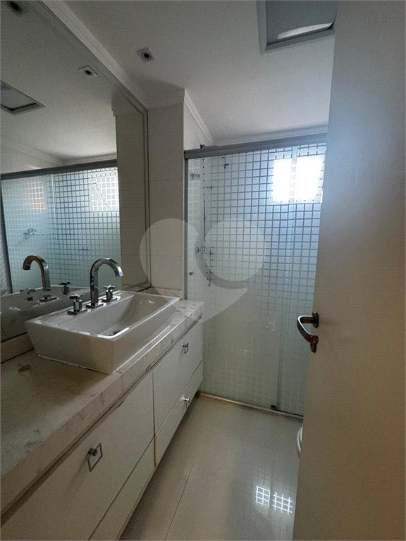Apartamento à venda com 3 suítes em Santa Teresinha, São Paulo, SP