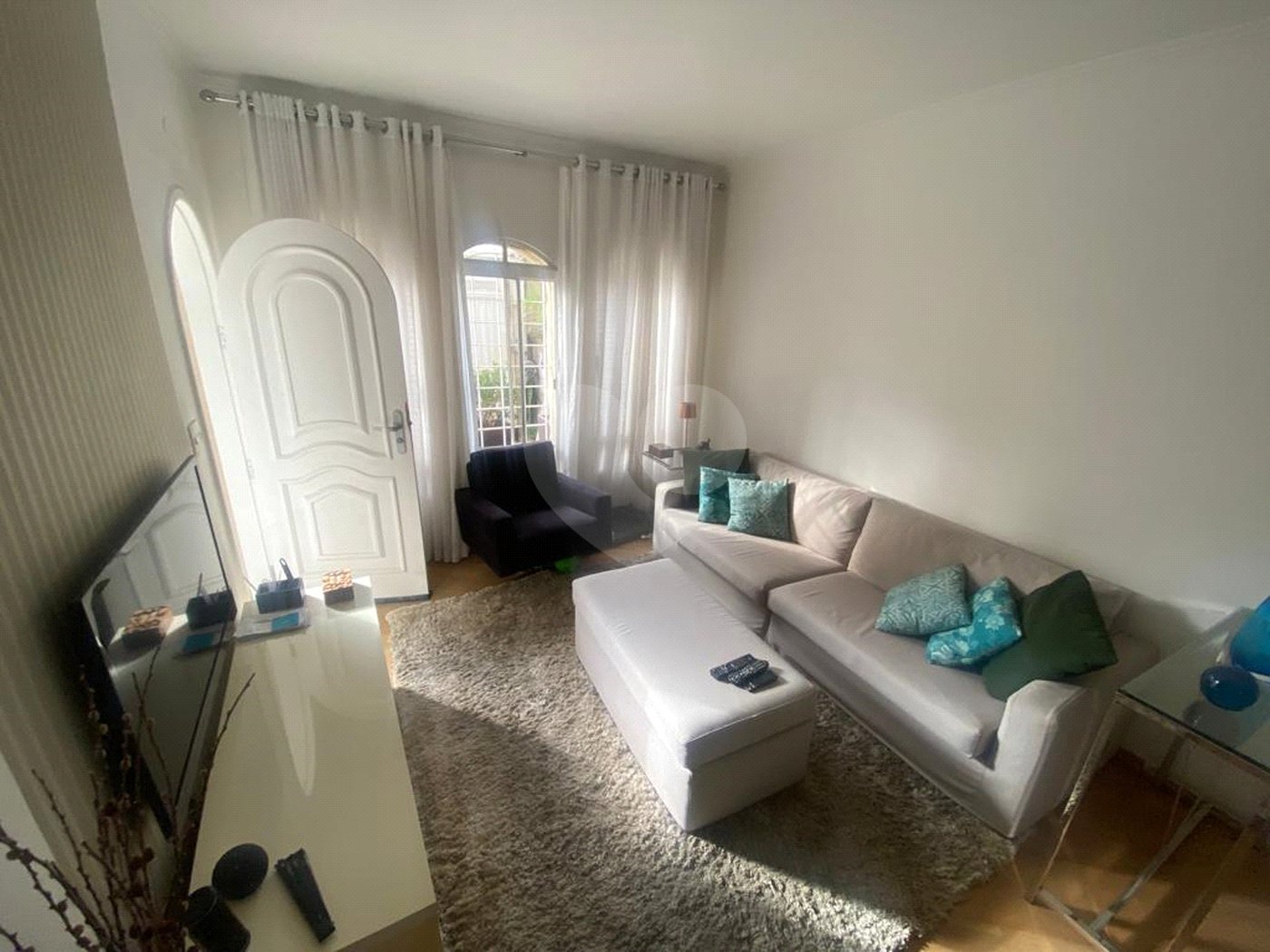 Casa à venda com 4 quartos, sendo 2 suítes, em Parada Inglesa, São Paulo, SP