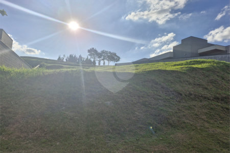 Terreno à venda no condomínio Residencial Campo de Toscana, Vinhedo - SP