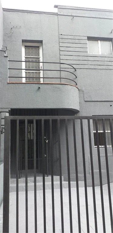 Sobrado à venda ou para alugar com 4 quartos em Água Branca, São Paulo, SP