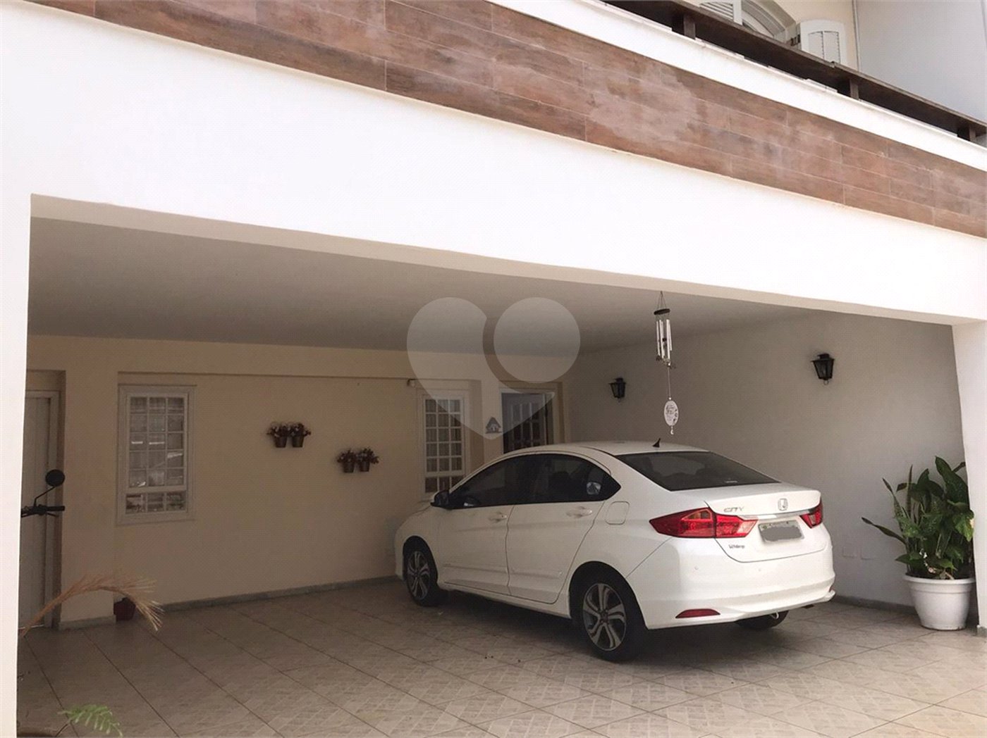 Casa à venda com 4 quartos, sendo 2 suítes,  em Jardim Armênia, Mogi das Cruzes, SP