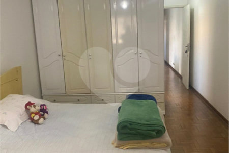 Sobrado à venda ou para alugar com 3 quartos, sendo 1 suíte, em Vila Carrão, São Paulo, SP