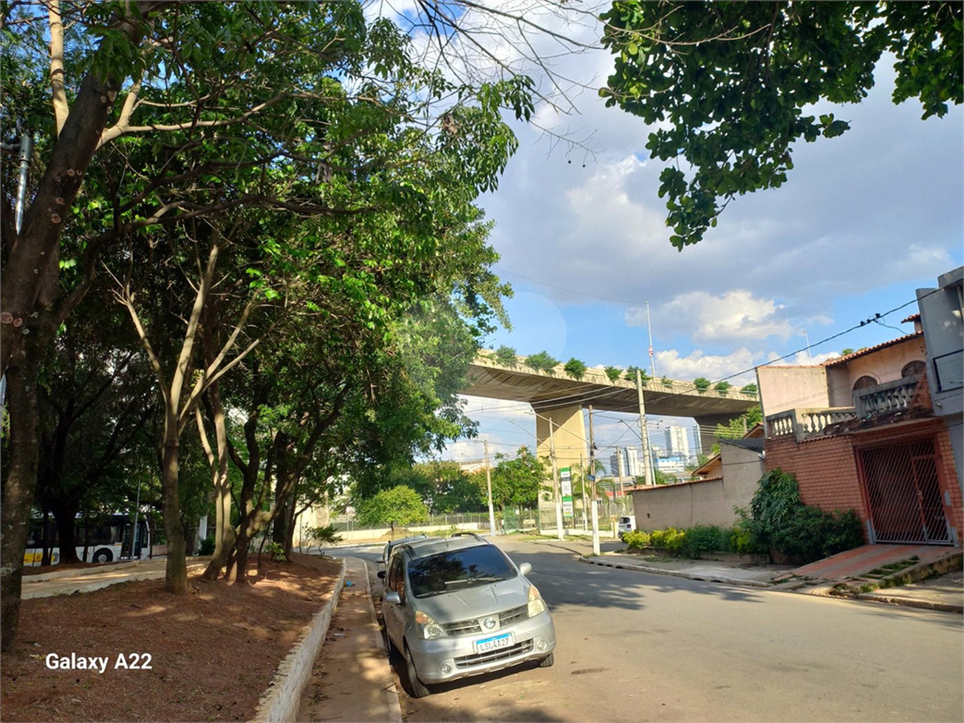 Sobrado à venda com 3 quartos, sendo 1 suíte, em Guaiaúna, São Paulo, SP