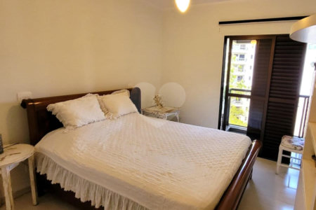 Apartamento à venda com 4 suítes em Vila Andrade, São Paulo, SP