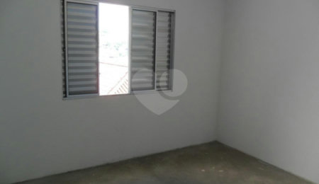 Sobrado à venda com 4 quartos, sendo 1 suíte,  em Imirim, São Paulo, SP