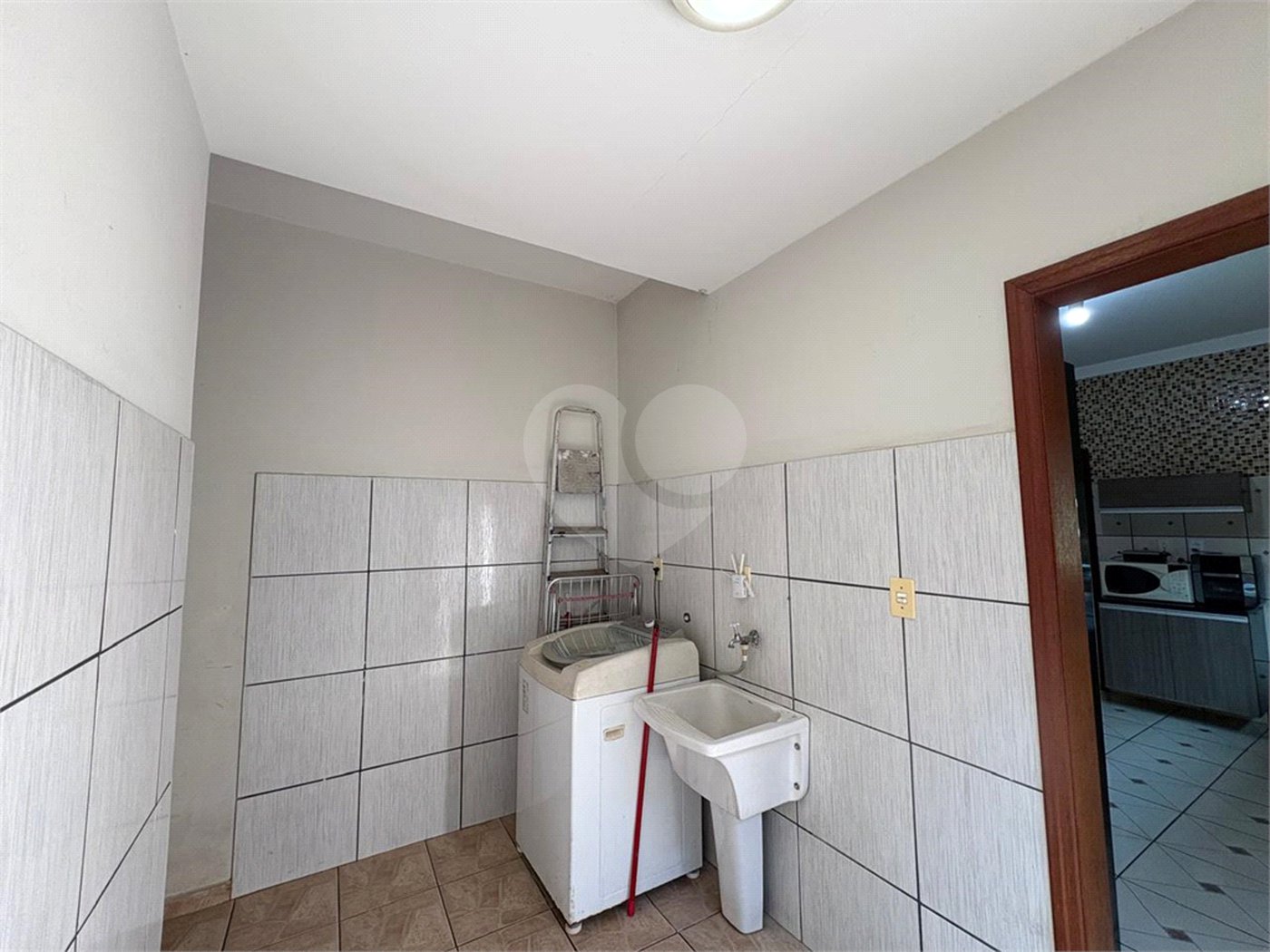 Casa à venda com 4 suítes em Vila Carvalho, Sorocaba, SP