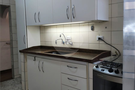 Casa à venda com 2 suítes em Vila Vitório Mazzei, São Paulo, SP