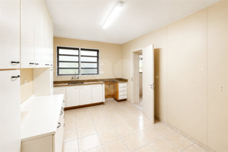 Apartamento à venda ou para alugar com 3 quartos, sendo 1 suíte,  em Granja Julieta, São Paulo, SP