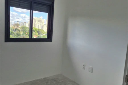 Apartamento à venda com 3 quartos, sendo 1 suíte, em Vila Anastácio, São Paulo, SP