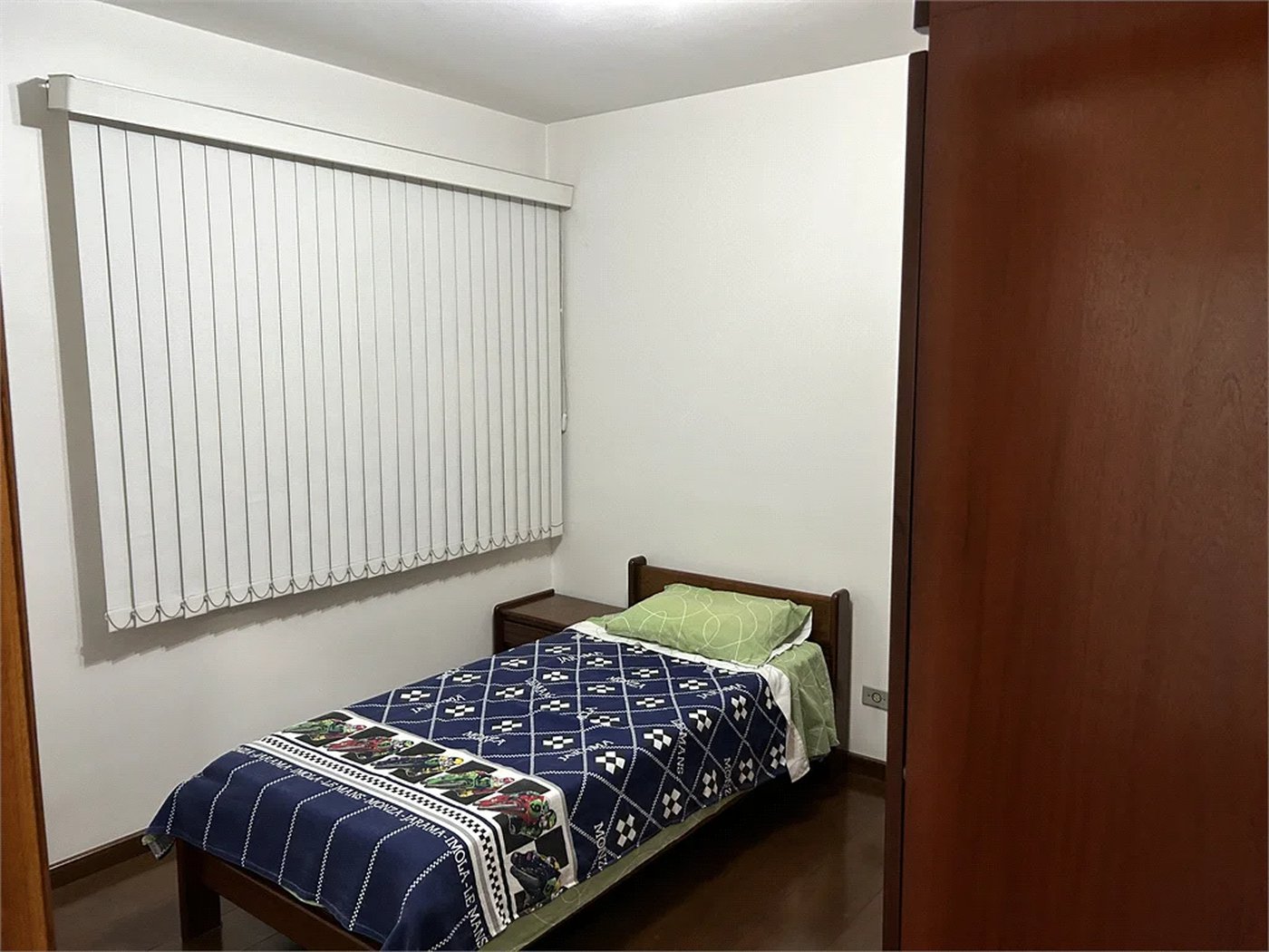 Sobrado à venda com 3 quartos, sendo 1 suíte, em Jardim das Vertentes, São Paulo, SP