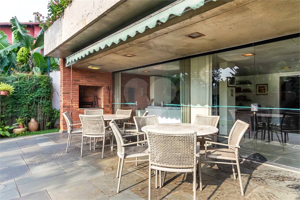 Casa à venda com 4 suítes em Vila Madalena, São Paulo, SP