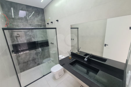 Casa à venda com 3 quartos, sendo 1 suíte, no condomínio Vilagio Wanel, Sorocaba - SP