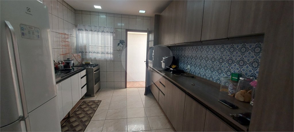 Casa à venda com 3 quartos, sendo 1 suíte, em Vila Jardini, Sorocaba, SP
