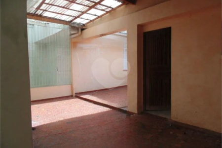 Casa Térrea à venda com 3 quartos, sendo 1 suíte,  em Parque Jabaquara, São Paulo, SP