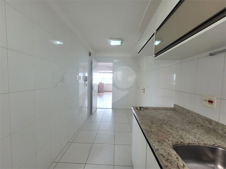 Apartamento à venda com 3 suítes no Centro, Santo André, SP