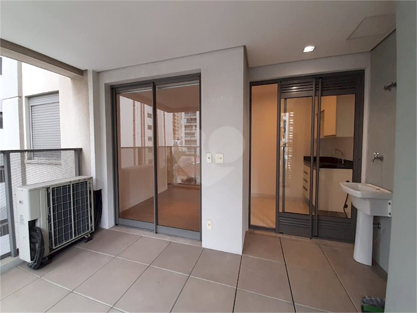 Apartamento à venda ou para alugar com 1 suíte em Pinheiros, São Paulo, SP