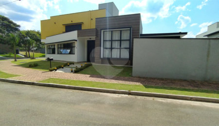 Casa à venda com 3 suítes no condomínio Reserva dos Vinhedos, Louveira - SP