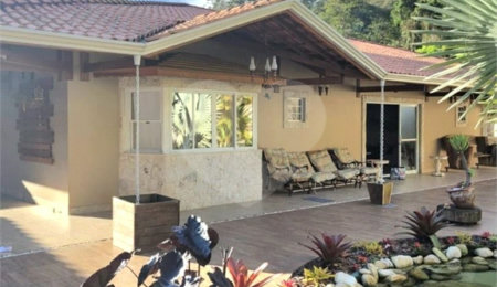 Chácara à venda com 4 quartos, sendo 2 suítes,  em Jardim Cardoso (mailasqui), São Roque, SP