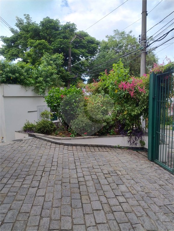 Casa à venda com 4 quartos, sendo 2 suítes,  em Rolinópolis, São Paulo, SP