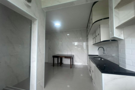 Casa com 2 dormitórios para alugar, 120 m² por R$ 5.000,00/mês - Encruzilhada - Santos/SP