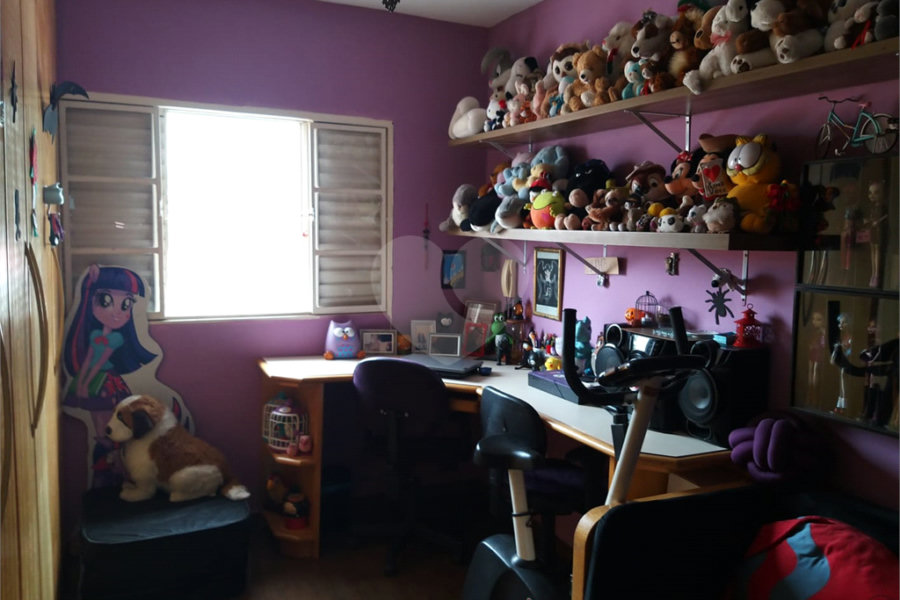 Sobrado à venda com 4 quartos, sendo 1 suíte, no Brasilândia, São Paulo, SP