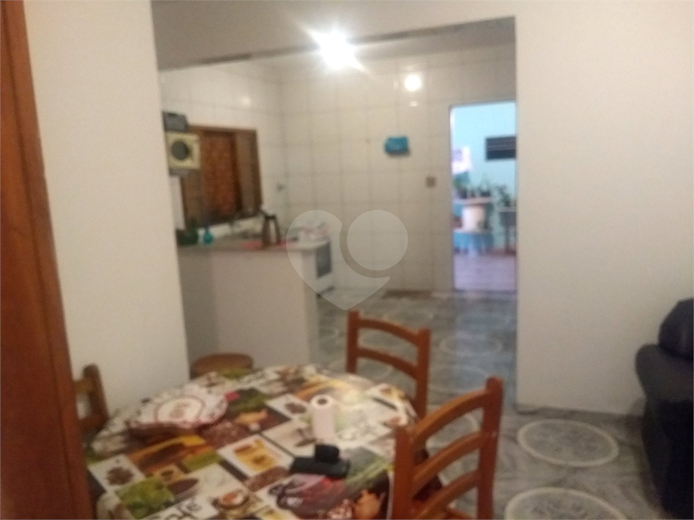 Sobrado à venda com 3 quartos, sendo 1 suíte, em Jardim Maria Antônia Prado, Sorocaba, SP