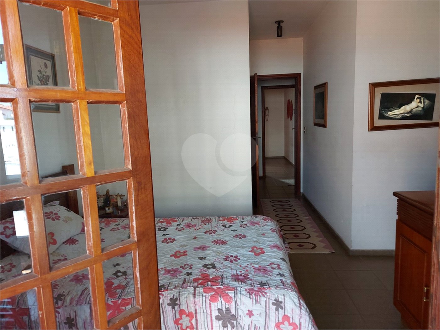 Sobrado à venda com 5 quartos, sendo 4 suítes, em Santa Rosa, Vinhedo, SP