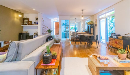 Casa à venda com 4 suítes no condomínio Vila Inglesa, São Paulo - SP