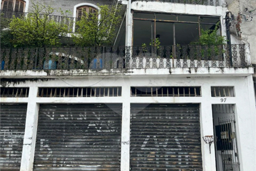 Sobrado à venda com 3 quartos, sendo 1 suíte, em Tremembé, São Paulo, SP
