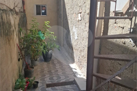 Casa para alugar com 4 quartos em Campo Grande, Rio de Janeiro, RJ