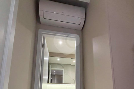 Apartamento à venda com 2 quartos, sendo 1 suíte,  em Santo Amaro, São Paulo, SP