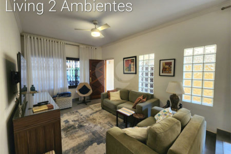 Sobrado à venda com 4 quartos, sendo 2 suítes, em Mirandópolis, São Paulo, SP