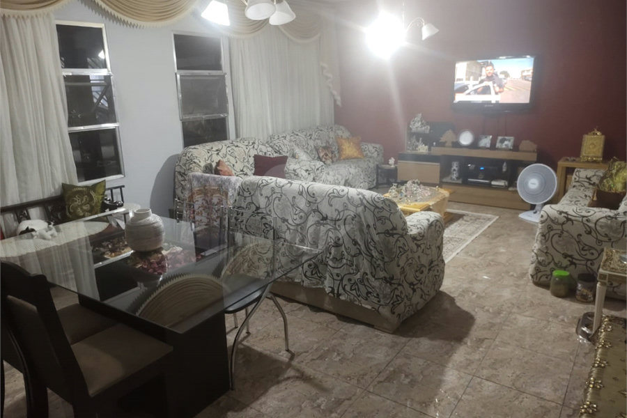 Casa Térrea à venda com 4 quartos, sendo 2 suítes,  em Parque Edu Chaves, São Paulo, SP