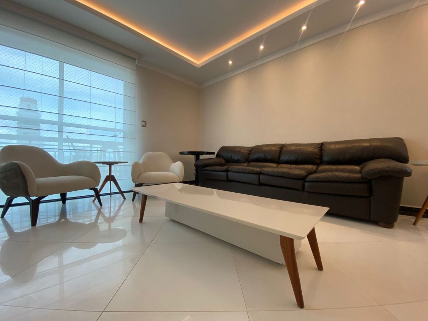 Apartamento com 3 dormitórios para alugar, 198 m² por R$ 16.000,02/mês - Gonzaga - Santos/SP