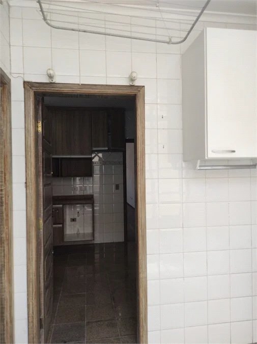 Sobrado à venda com 3 quartos, sendo 1 suíte, em Parque Ipê, São Paulo, SP