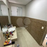 Sobrado à venda com 5 quartos em Santa Maria, Osasco, SP