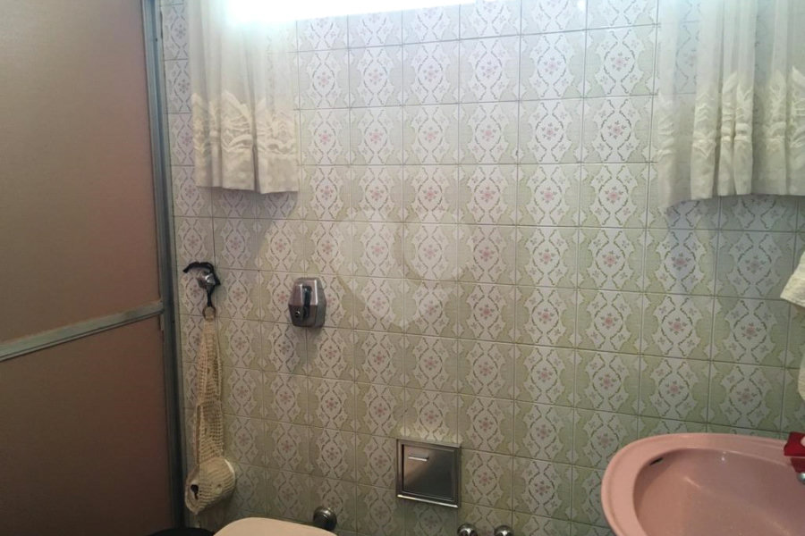 Casa à venda com 4 quartos, sendo 1 suíte, em Jardim São Bento, São Paulo, SP