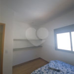 Casa à venda com 4 suítes no condomínio Residencial Vila Real, Bragança Paulista - SP