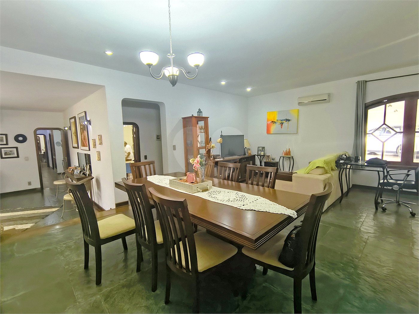 Casa à venda com 5 quartos, sendo 4 suítes, em Jardim Dom Bosco, Indaiatuba, SP