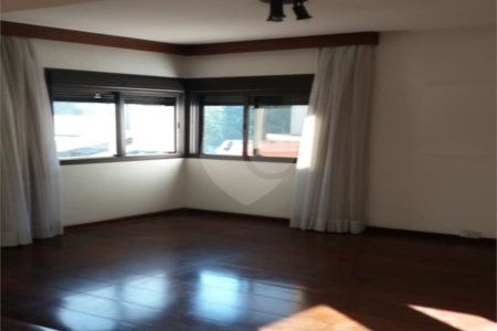 Apartamento à venda com 4 quartos, sendo 3 suítes,  em Vila Andrade, São Paulo, SP