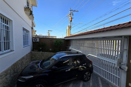 Sobrado à venda com 4 quartos, sendo 1 suíte,  em Vila Jaguara, São Paulo, SP