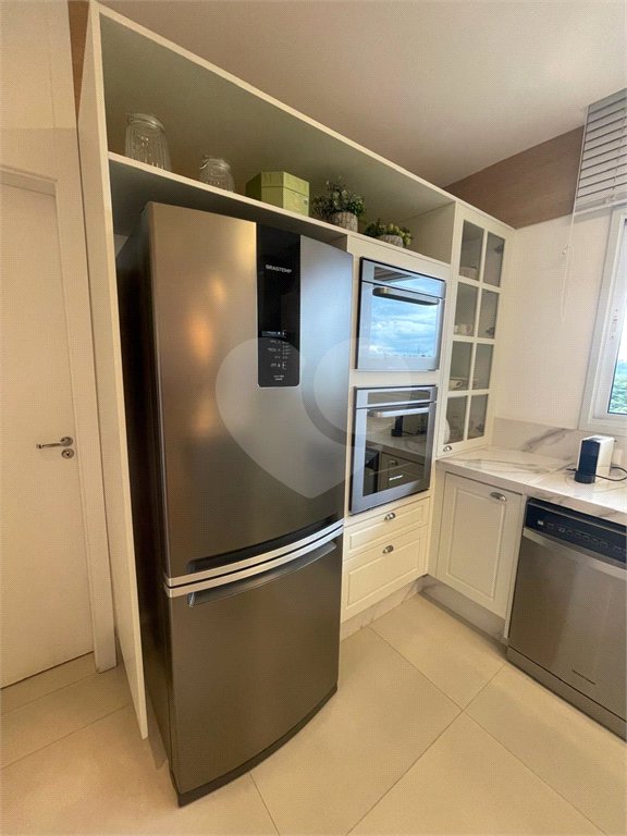 Casa à venda com 3 suítes no condomínio Hills, Arujá - SP