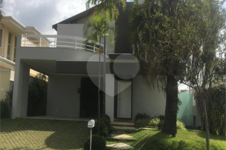 Casa à venda com 3 suítes no condomínio Jardim Vila Paradiso, Indaiatuba - SP