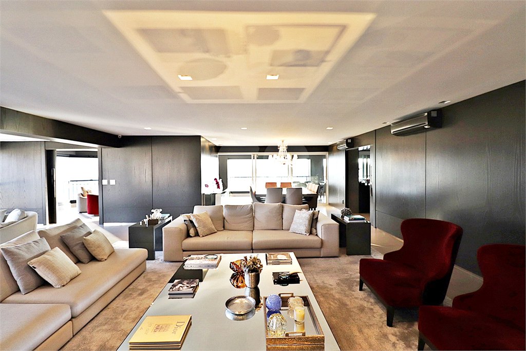 Apartamento à venda com 3 suítes em Santana, São Paulo, SP