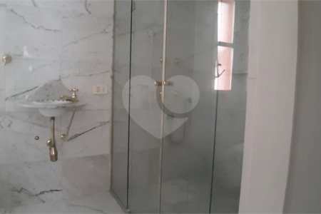 Apartamento à venda com 3 quartos, sendo 1 suíte, em Pinheiros, São Paulo, SP