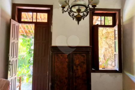 Casa à venda com 3 quartos em Santa Teresa, Rio de Janeiro, RJ