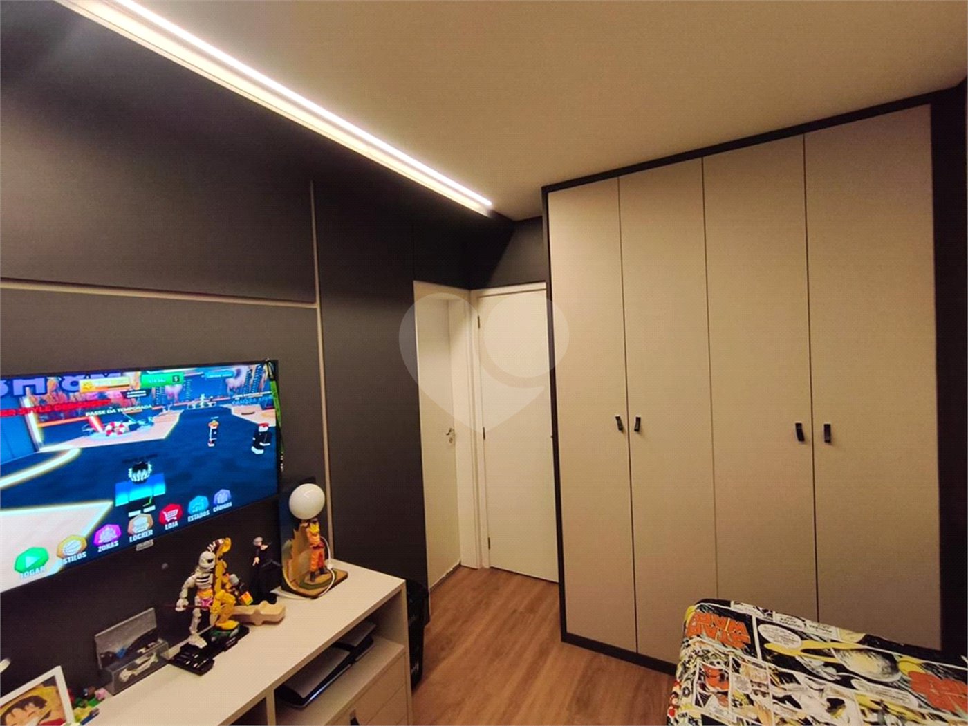 Apartamento à venda com 4 quartos, sendo 3 suítes,  em Jardim do Mar, São Bernardo do Campo, SP