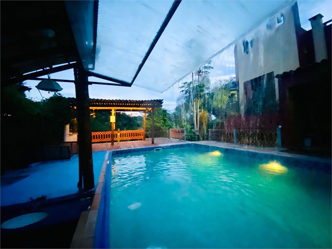 Casa para alugar com 4 suítes no condomínio Il Paradiso, Vinhedo - SP