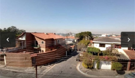 Sobrado à venda com 3 quartos, sendo 1 suíte,  em Tremembé, São Paulo, SP