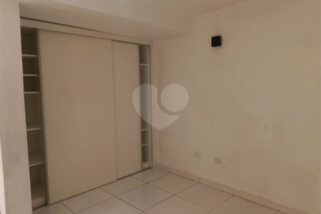 Sobrado à venda com 3 quartos, sendo 1 suíte, em Chácara Santo Antônio (zona Sul), São Paulo, SP